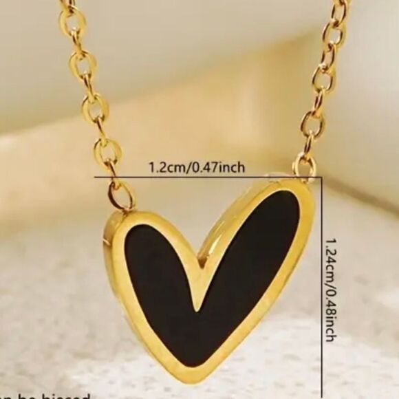 18K Gold Plated Black Heart Necklace & Earring Set - Picture 5 of 8